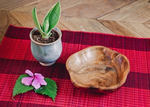 Cuenco de madera con forma de flor, cuenco artesanal de madera de acacia, cuencos de madera, cuenco para flores, cuenco para salsas, cuenco para adornos, decoración - Product Image 2