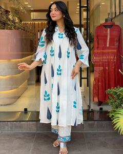 Conjunto de Salwar Kameez Tradicional para Mujer en Blanco y Azul, Tela de Algodón Puro, Bolsillos Laterales, Secado Rápido, para Todas las Temporadas, Adulto - Product Image 4