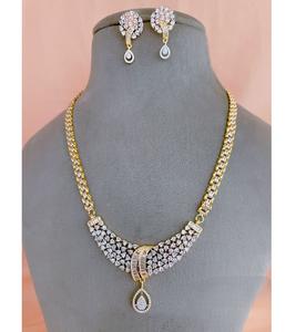 Charming Best Quality <b>Gold</b> Plated Stones Look <b>Necklace</b> <b>Set</b> With <b>Earrings</b> for Wedding Festive Wear Collection For Women - Product Image 1