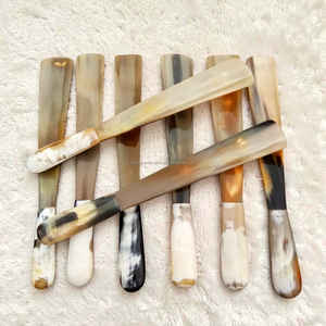 Cuchara para Zapatos de Cuerno de la Mejor Calidad con Mango de Cuerno Blanco, Hecha a Mano, Premium, al Mejor Precio - Product Image 4