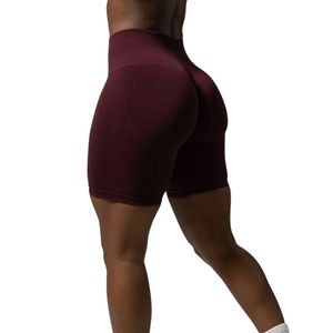 Shorts de compression sans couture bordeaux pour femme, taille mi-haute, extensibles, anti-transparence, pour la gym, l'entraînement, la course, le fitness, le yoga et les activités sportives - Product Image 2