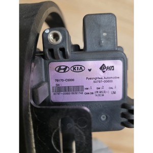 อะไหล่รถยนต์ ใช้ได้กับเซ็นเซอร์ฝากระโปรงหน้า Kia Active รุ่น 79170-C5000 Sorento อะไหล่รถยนต์เกาหลีมือสอง - Product Image 5