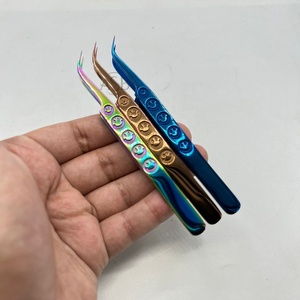 Pinzas Profesionales para Extensión de Pestañas de Acero Inoxidable de Alta Calidad Hechas en Pakistán, Punta Puntiaguda, Probadas a Mano, Óptimas - Product Image 6