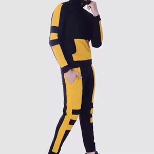 Conjunto deportivo informal de dos piezas con logotipo personalizado, sudadera con capucha y pantalones de chándal de algodón, conjunto deportivo de felpa lisa personalizado para hombre. - Product Image 3