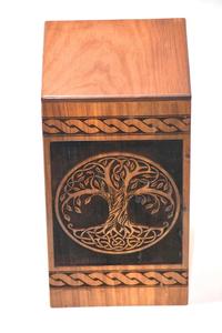 Urna artesanal de palisandro con diseño del Árbol de la Vida, caja de recuerdo para cenizas, urna funeraria hecha a mano. - Product Image 2