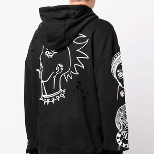 Sudadera con Capucha para Hombre, Negra, Corte Regular, con Detalles Desgastados, Estilo Casual Urbano, Resistente al Viento y Transpirable, con Bolsillo - Product Image 4