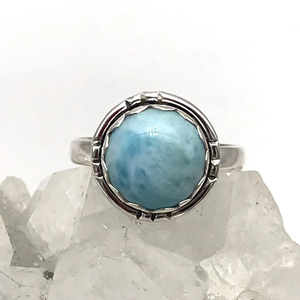Bague en pierre précieuse Larimar ronde, argent sterling 925, bijoux faits à la main pour femmes - Product Image 1
