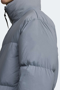 Veste matelassée haut de gamme OEM pour homme – Idéale pour l'hiver, décontractée, coupe-vent, avec fermeture éclair et poches latérales – Manteau pour homme - Product Image 3