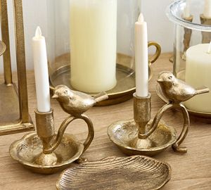 Porte-bougie en aluminium Golden Bird, résistant à l'eau et à la chaleur, décoratif pour la maison, accent lumineux de table - Product Image 1