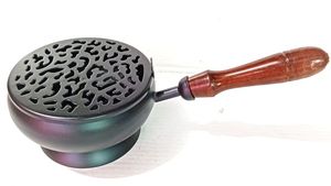 Quemador de incienso metálico con acabado antiguo, quemador de incienso tradicional para fragancia de Oud, adorno decorativo para interiores. - Product Image 3