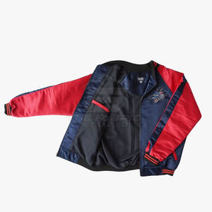 Veste Sukajan décontractée haut de gamme pour hommes, tissu satiné léger avec un design brodé tendance - Product Image 2