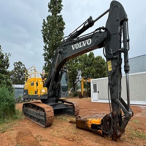 Excavadora Volvo EC3800 original, usada, con pocas horas de uso, máquina de alto rendimiento para excavación y carga, adecuada para trabajos a gran escala. - Product Image 1