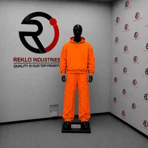 Conjunto de Sudadera con Capucha Oversize Naranja para Hombre, Estilo Urbano Personalizado, Sudadera con Botones a Presión y Pantalones de Pierna Ancha, Ropa Deportiva al por Mayor - Product Image 3