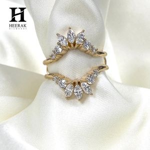 Anillo de compromiso vintage con diamante ovalado cultivado en laboratorio, conjunto de anillos de oro de 14 quilates con halo de rayos de sol marquesa, conjunto nupcial de lujo con diseño de estrella para mujer - Product Image 6
