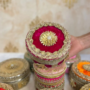 กล่องของขวัญกำมะหยี่สีทองทรงกลมสุดหรู กล่องงานฝีมือสำหรับงานแต่งงาน เทศกาล เครื่องประดับ บรรจุภัณฑ์ผลไม้อบแห้ง - Product Image 4