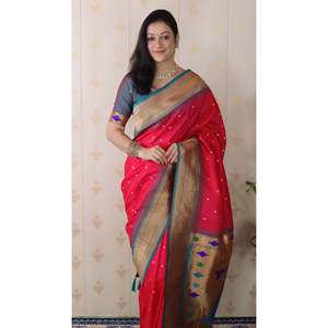 Sari en soie Paithani Bandhani rose, tissé avec des fils Zari, robe de mariée élégante - Product Image 3