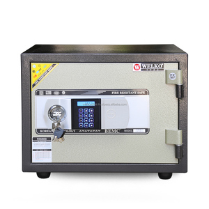 ตู้เซฟนิรภัย Lion Safes รุ่น WELKO S400 E สีเงินดำ สำหรับใช้ในบ้าน พร้อมระบบล็อคดิจิตอลอิเล็กทรอนิกส์ โครงสร้างสแตนเลส ทนไฟ - Product Image 1