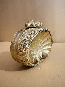 Brass Seashell <b>Clutch</b> | Handmade Classic Beading Sculpted Shell Luxury Metallic Pearl Fashion Bridal <b>Wedding</b> Evening Purse - Product Image 2