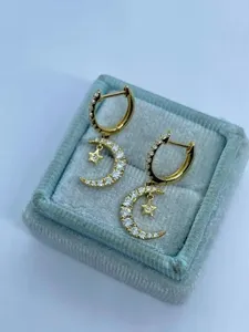 Pendientes de Plata de Ley 925 con Forma de Luna Creciente y Estrella de Moissanita, Joyería de Lujo para Mujer, Regalo - Product Image 2
