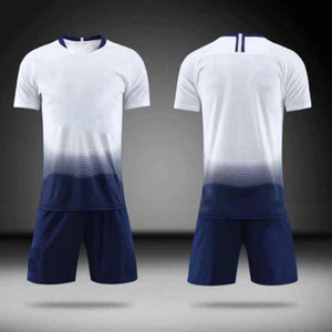 Ensembles de shorts de football personnalisés à séchage rapide et respirants, uniformes d'entraînement les plus vendus à bas prix, respirants, OEM - Product Image 5