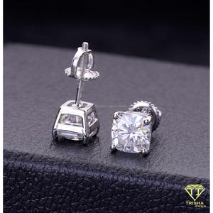 Boucles d'oreilles solitaires en moissanite taille coussin, en argent sterling 925, bijoux de luxe pour hommes et femmes - Product Image 5
