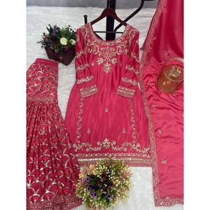 Top de fiesta hermosa para mujer Sharara y Dupatta Conjunto elegante - Product Image 5