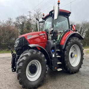 Tractor Case IH de Alta Calidad en Venta a Precio Económico, Maquinaria Agrícola Confiable con Motor Potente, Perfecto para Trabajo Pesado - Product Image 3