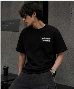 เสื้อยืดสตรีทแวร์ผู้ชาย คอกลม แขนสั้น พิมพ์ลายกราฟิก พร้อมโลโก้แบบกำหนดเองบนผ้าฝ้าย - Product Image 6