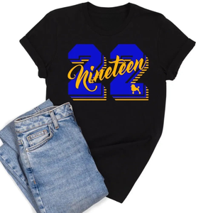 T-shirt personnalisé à grands chiffres 1922 pour femme, noir, imprimé graphique, manches courtes, col rond, en coton, décontracté, mode, pour sororité - Product Image 1