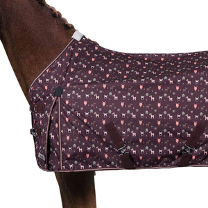 Manta para Caballo de Poliéster Personalizada de Alta Calidad, Material Suave, Transpirable e Impermeable, Mantas de Invierno para Caballo con Logotipo Personalizado, para Uso en Doma Clásica - Product Image 6