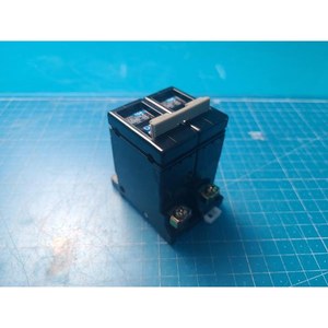 Protecteur de circuit Fuji CP32D CP32D 15A, utilisé comme pièce détachée pour équipement semi-conducteur d'époque - Product Image 6