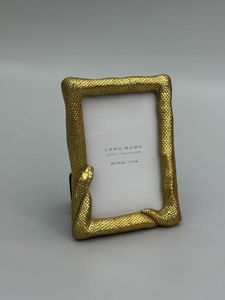 Cadre photo en aluminium personnalisé en gros - Décoration d'intérieur vintage durable, écologique et légère avec placage or - Product Image 2