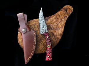 Cuchillo de acero de Damasco hecho a mano para desollar y acampar con mango de madera y funda de cuero, personalizable OEM, precio al por mayor - Product Image 1
