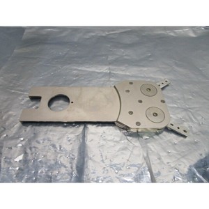 AMAT 0020-21033 BLADE 6" TRANSFER FROG LEG - Équipement et pièces semi-conducteurs de confiance pour le marché mondial - Product Image 2