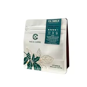Sélection de variétés d'Arabica hybrides, certifiées biologiques SCA, torréfaction riche, café en grains entiers du Vietnam, en sachet pour traitement professionnel en gros volume - Product Image 1