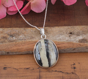 Pendentif unique en jaspe pictural, argent 925 plaqué platine, collier vintage statement, bijoux naturels, charme géométrique en pierre précieuse - Product Image 4