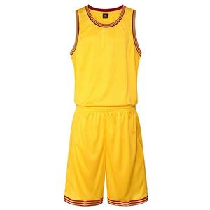 100% trajes de poliéster jerseys uniforme personalizado sublimado impreso con su propio logotipo pantalones cortos a rayas manga camisetas de poliéster - Product Image 1