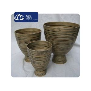 [AVAILABLE] <b>BLUE</b> LOTUS FARM Polished Classic <b>Rolled</b> Bamboo Bowl for Kitchen Food Serving Table Arrangement Eco-Friendly Vietnam - Product Image 1