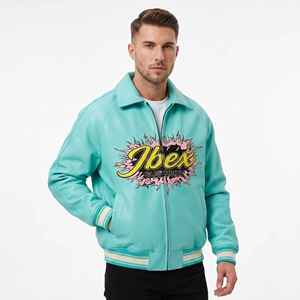ผู้ผลิตเสื้อแจ็คเก็ตสตรีทแวร์ผู้ชายแบบ OEM เสื้อแจ็คเก็ตนักบินหนังแกะพิมพ์ลายคอปกพับได้สำหรับผู้ชายไซส์ใหญ่แบบสั่งทำ - Product Image 1