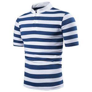 เสื้อโปโลผู้ชายแขนสั้นลายทาง ผ้าถัก ลำลอง ลายสีน้ำเงินขาว ทรงปกติ - Product Image 1