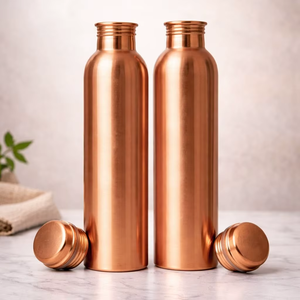 Botella de agua de cobre personalizada con tapa, diseño minimalista portátil para viajes. - Product Image 1
