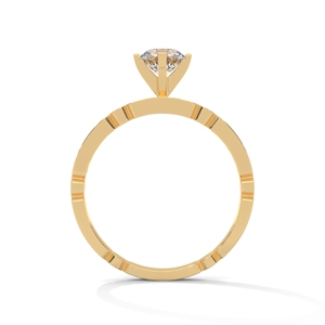 Un diamant classique de taille brillant ronde, serti sur un monture à quatre griffes. - Product Image 3