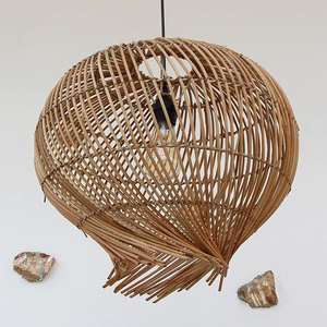 Abat-jour en rotin tressé fait main pour décoration intérieure, lampe suspendue pour design d'intérieur bohème, vente en gros - Product Image 6