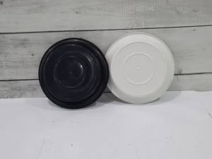 Soucoupe de plante en plastique durable adaptée aux pots suspendus et aux jardinières de sol, utilisation intérieure/extérieure - Product Image 6