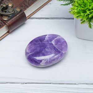 Piedra de Palma de Amatista Natural Pulida, Gema de Cristal Morado, Piedra de Bolsillo para Aliviar el Estrés, Proveedor Mayorista a Granel para Regalos y Meditación - Product Image 4