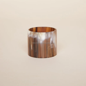 Porte-serviette en forme de buffle avec décor naturel et corne de boeuf écologique pour hôtels et restaurants pour Falak World Export - Product Image 4