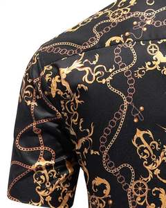 ชุดเสื้อเชิ้ตและกางเกงขาสั้นผู้ชายสไตล์บาโรกสีดำทองแบบสั่งทำพิเศษ – ชุดฤดูร้อนพิมพ์ลายโซ่หรูหรา ติดกระดุม ผู้ผลิตชุดไซส์ใหญ่ - Product Image 5