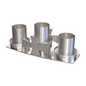 Candelabro de latón dorado con brillo, soporte decorativo ornamentado, diseño duradero, de alta calidad, para iglesia y hogar. - Product Image 5