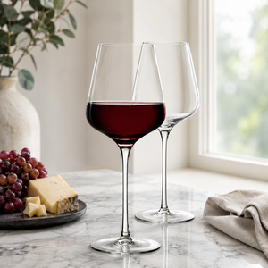 Verres à vin en borosilicate faits à la main de 500 ml, sans plomb, transparents, à pied, pour vin rouge et blanc, réutilisables, vente en gros - Product Image 6