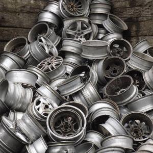 Déchets de jantes en alliage d'aluminium premium 99,90 % – Matériau métallique de haute qualité – Vente en gros à prix d'usine – Meilleure qualité – Approvisionnement en gros - Product Image 3
